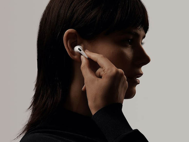 Cảm biến da trên AirPods 3